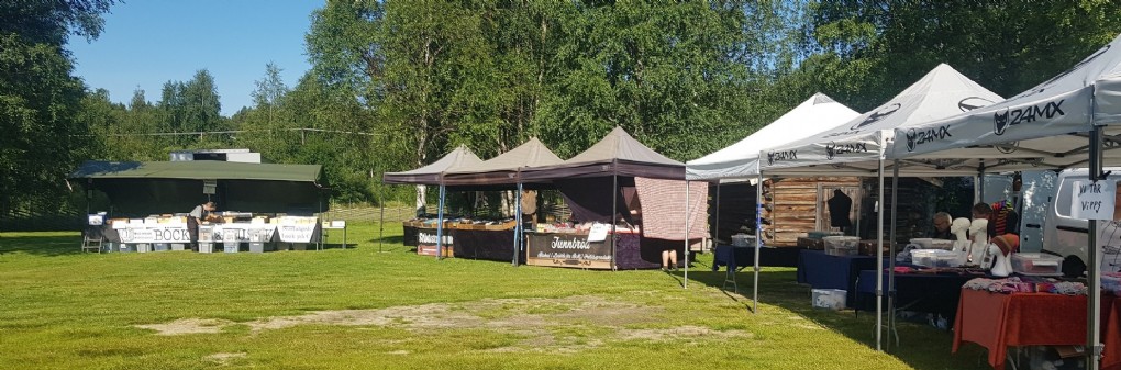 MARKNAD I SOLSKEN